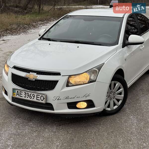 Седан Chevrolet Cruze 2011 в Дніпрі