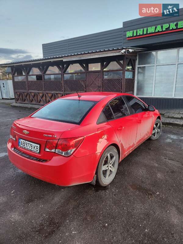 Седан Chevrolet Cruze 2010 в Виннице