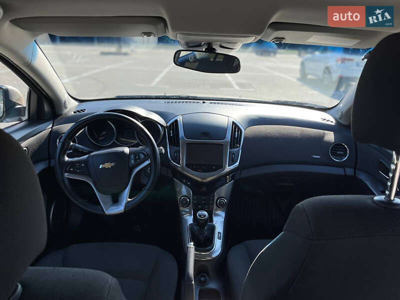 Універсал Chevrolet Cruze 2013 в Києві фото 9 Універсал Chevrolet Cruze 2013 в Києві