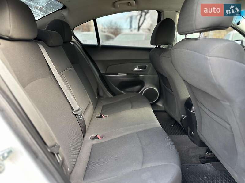 Седан Chevrolet Cruze 2012 в Вінниці фото 14 Седан Chevrolet Cruze 2012 в Вінниці