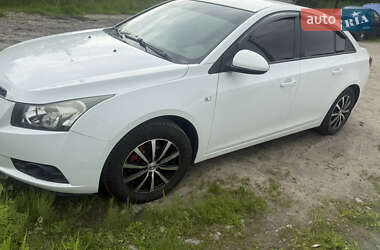 Седан Chevrolet Cruze 2010 в Шепетовке