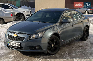 Седан Chevrolet Cruze 2012 в Чернигове