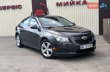 Седан Chevrolet Cruze 2014 в Рівному