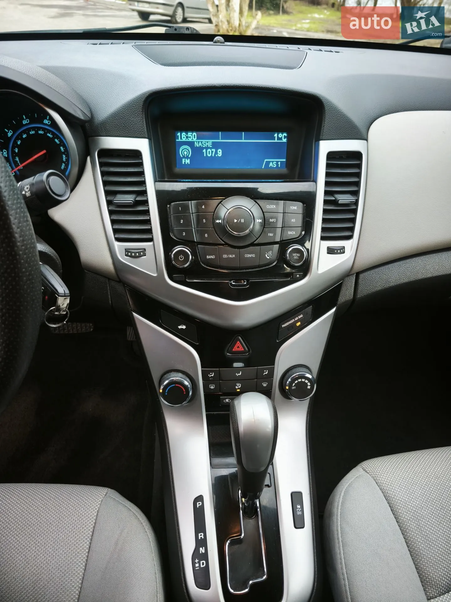 2014 Chevrolet Cruze - мініатюра 16