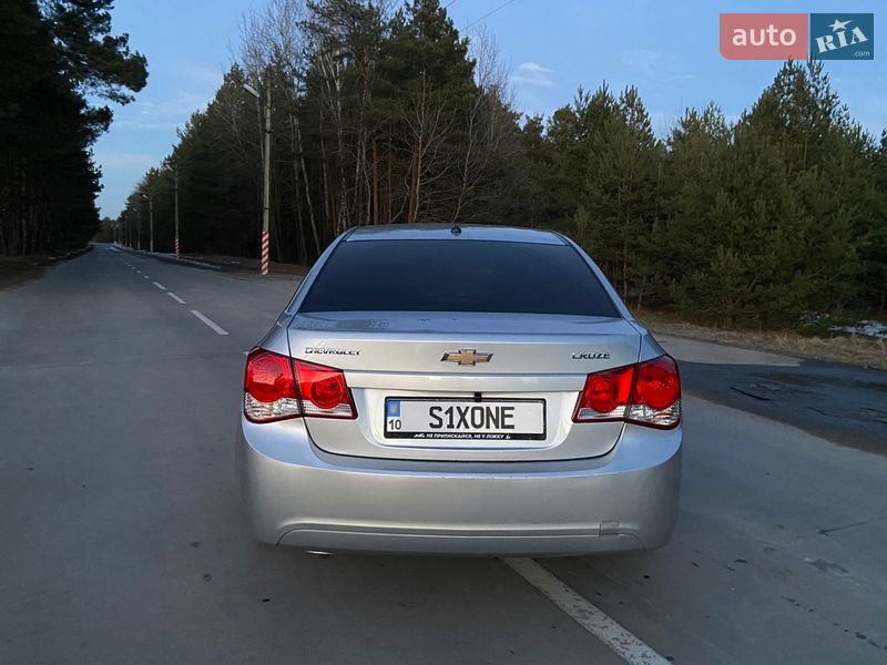 Седан Chevrolet Cruze 2012 в Славуте