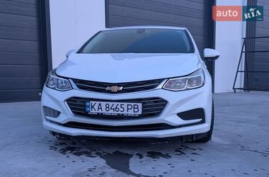 Седан Chevrolet Cruze 2018 в Киеве