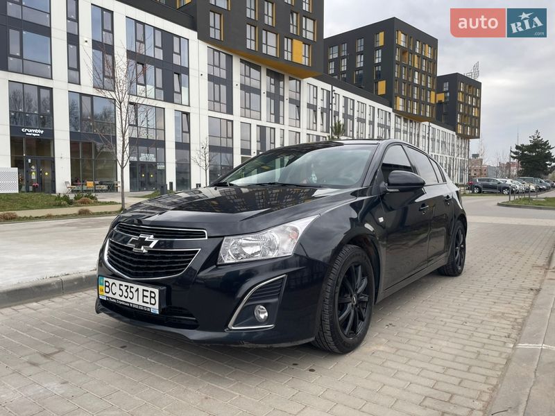 Хэтчбек Chevrolet Cruze 2012 в Львове