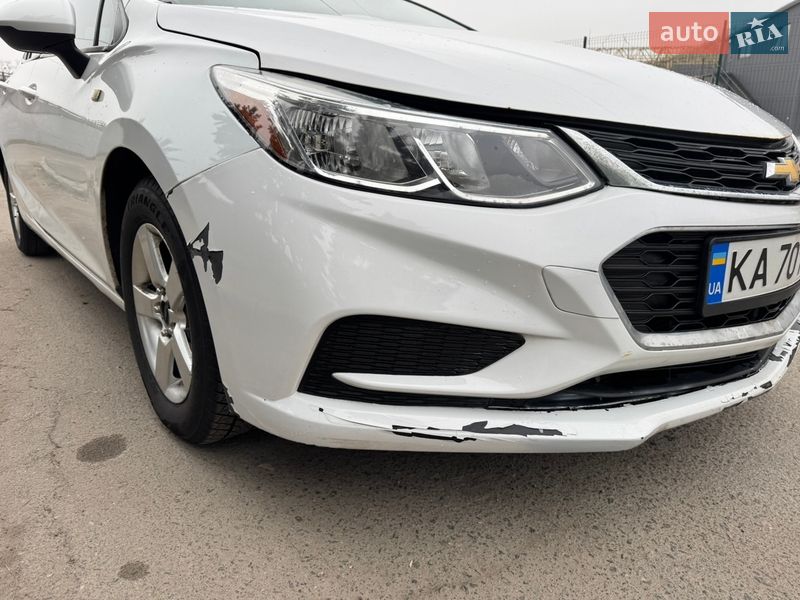 Седан Chevrolet Cruze 2016 в Киеве