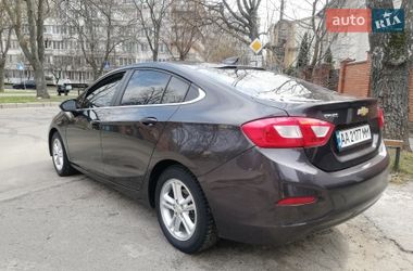 Седан Chevrolet Cruze 2017 в Киеве