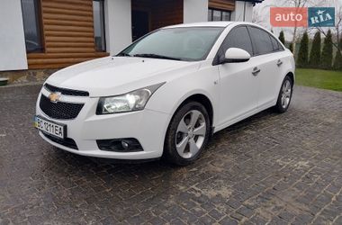 Седан Chevrolet Cruze 2011 в Львове