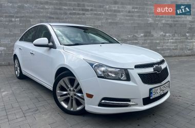 Седан Chevrolet Cruze 2011 в Ровно