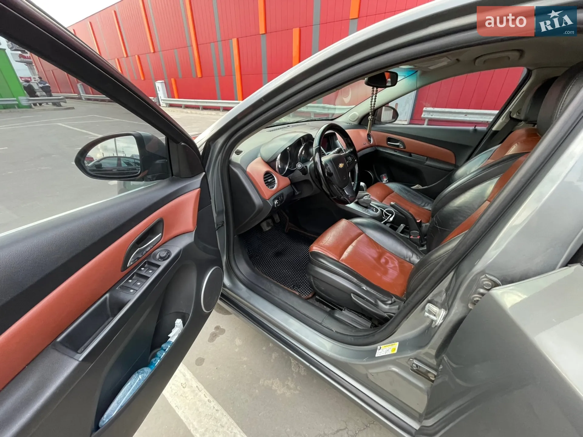 2010 Chevrolet Cruze - мініатюра 19