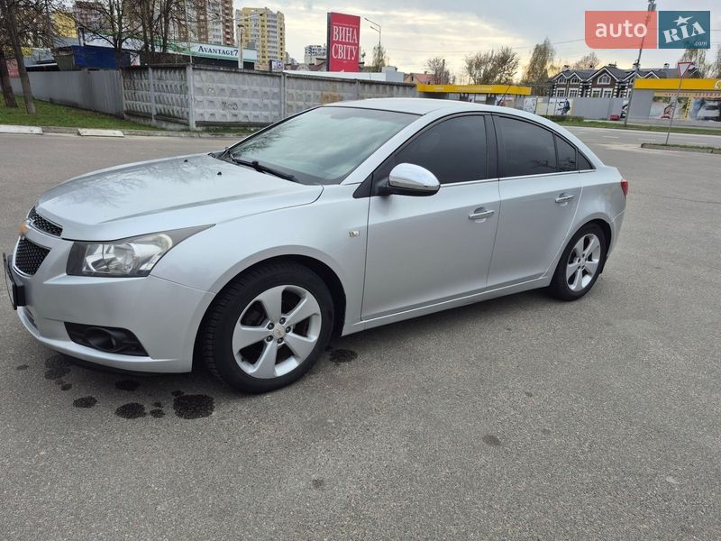 Chevrolet Cruze 2011