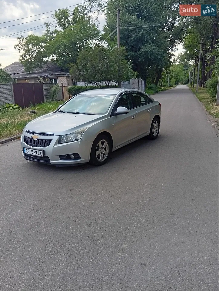 2011 Chevrolet Cruze - мініатюра 12