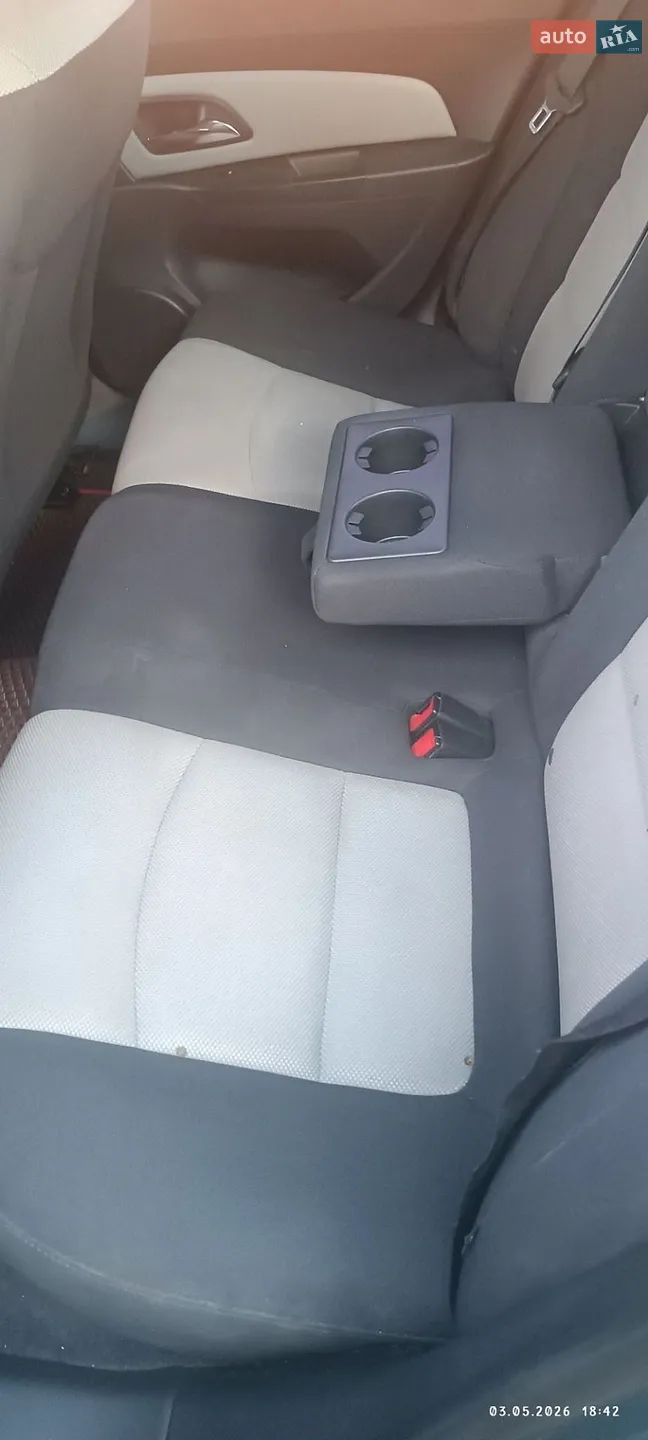 2012 Chevrolet Cruze - мініатюра 28