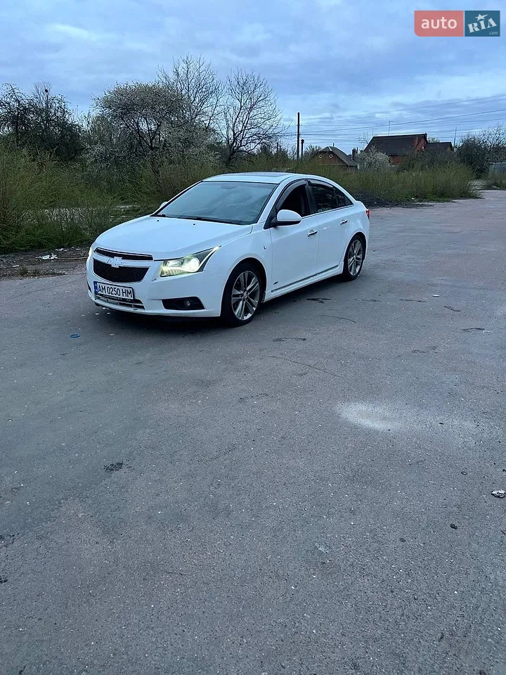 2012 Chevrolet Cruze - мініатюра 17