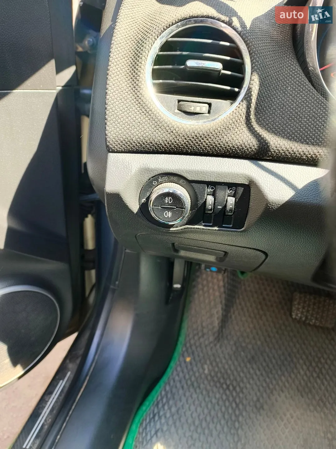 2013 Chevrolet Cruze - мініатюра 12