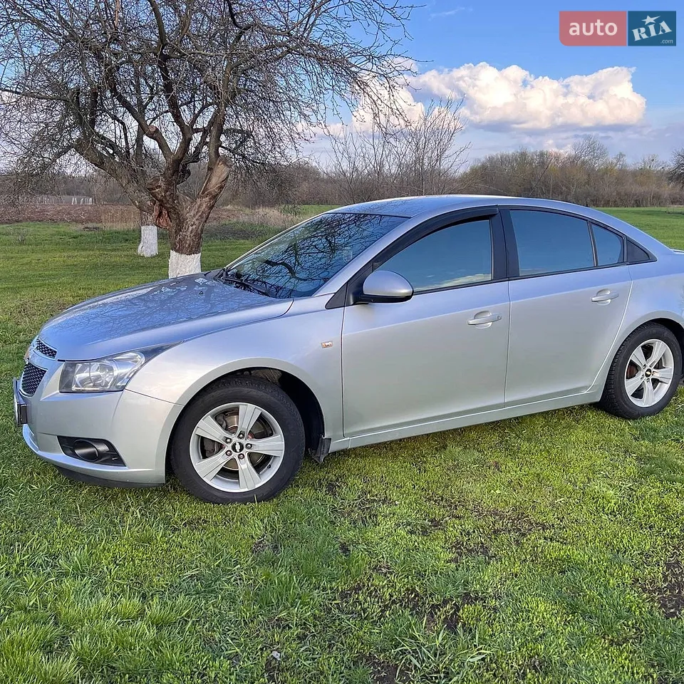 2011 Chevrolet Cruze - мініатюра 30