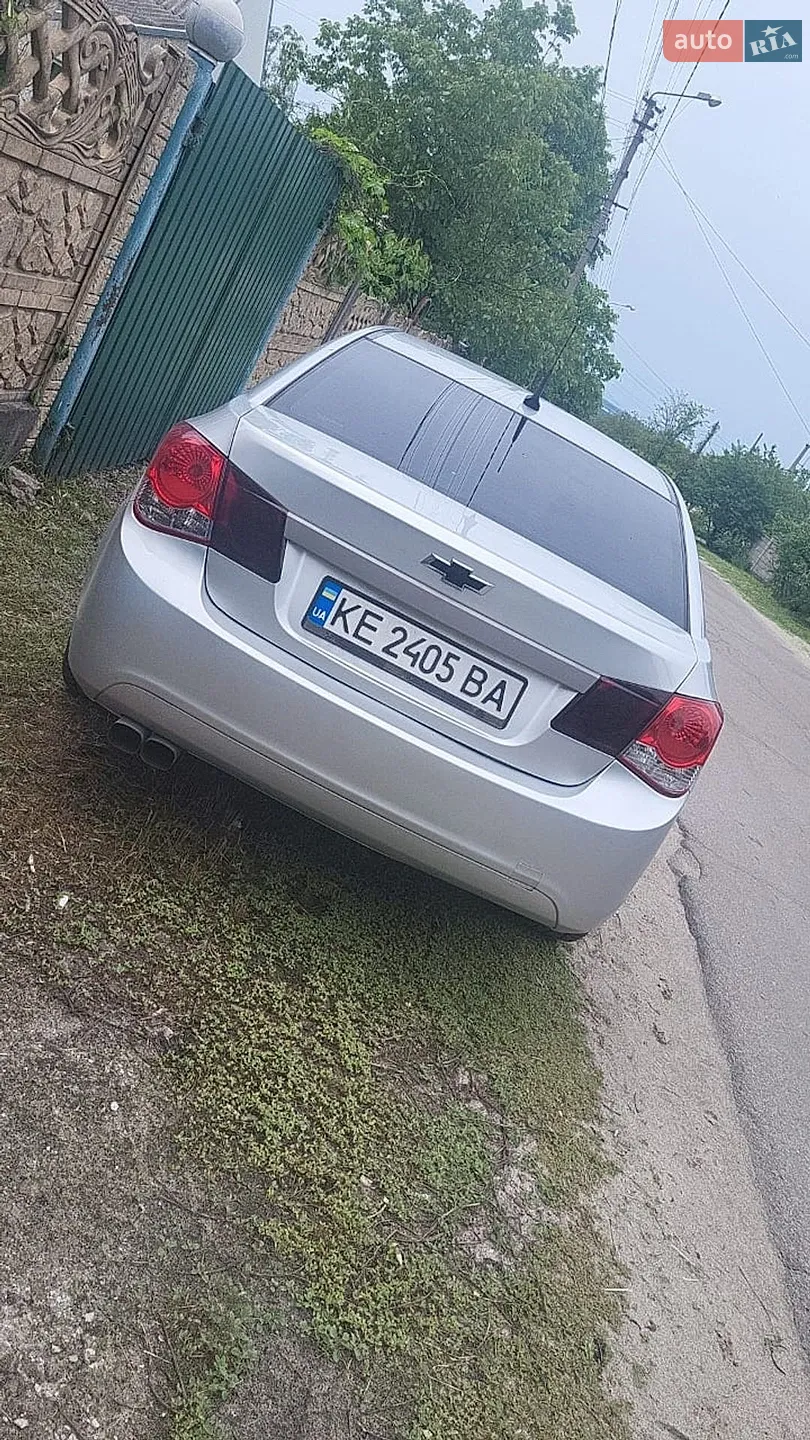2010 Chevrolet Cruze - мініатюра 2