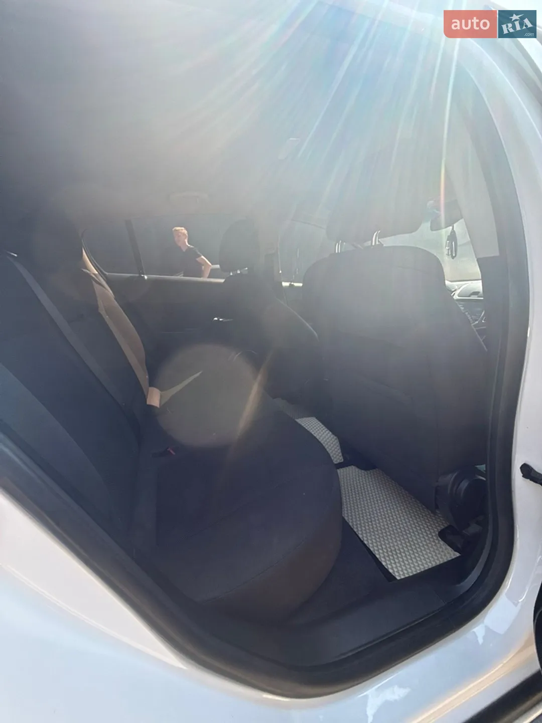 2012 Chevrolet Cruze - мініатюра 17