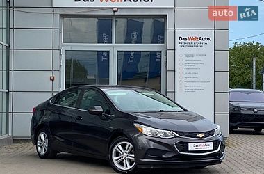 Седан Chevrolet Cruze 2016 в Чернівцях