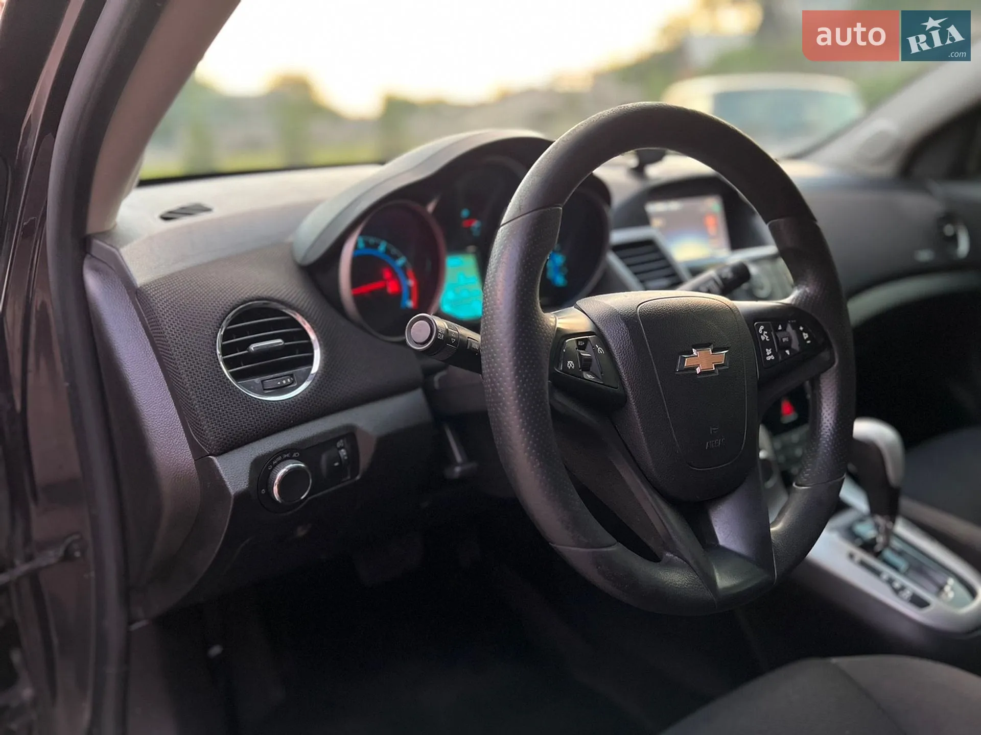 2015 Chevrolet Cruze - мініатюра 18