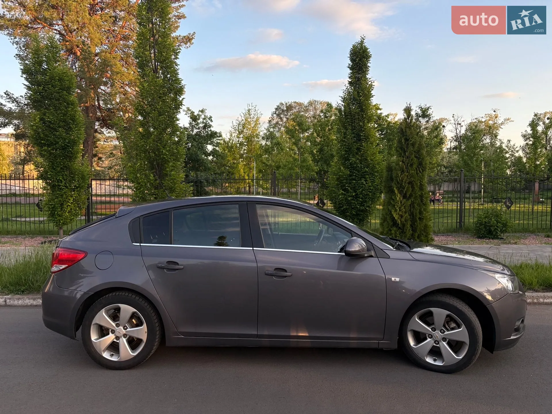 2012 Chevrolet Cruze - мініатюра 15