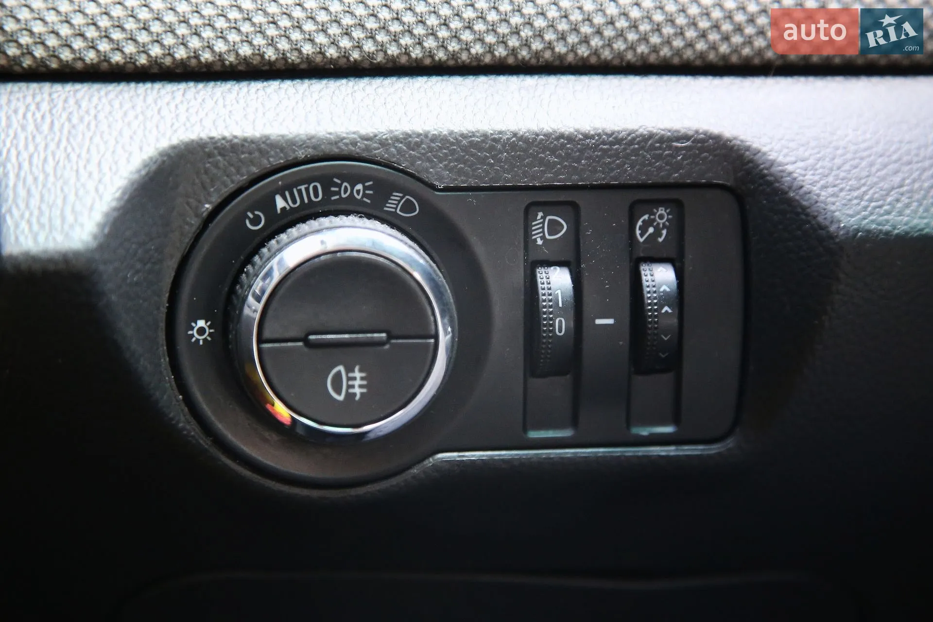2011 Chevrolet Cruze - мініатюра 18