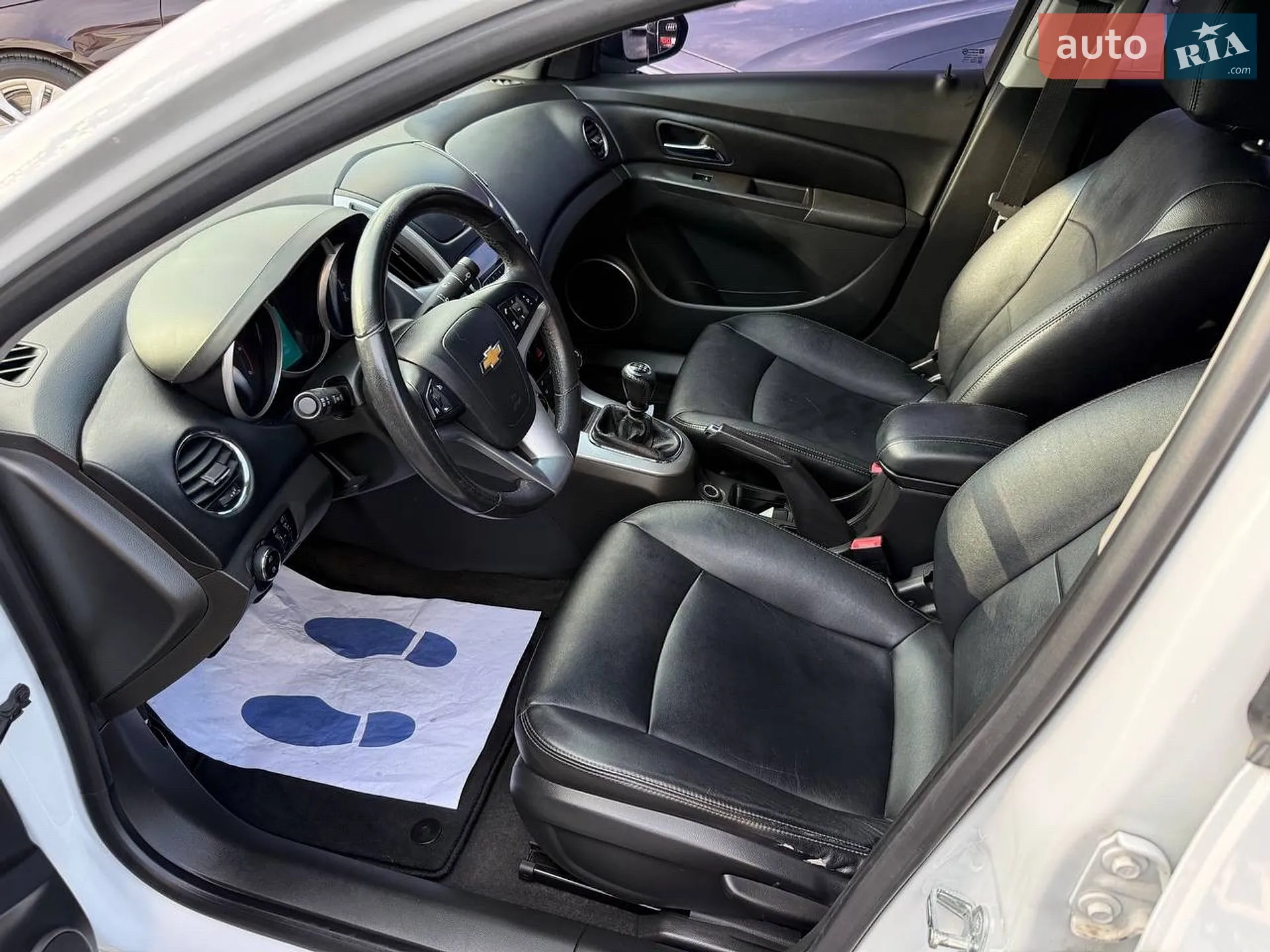 2013 Chevrolet Cruze - мініатюра 25