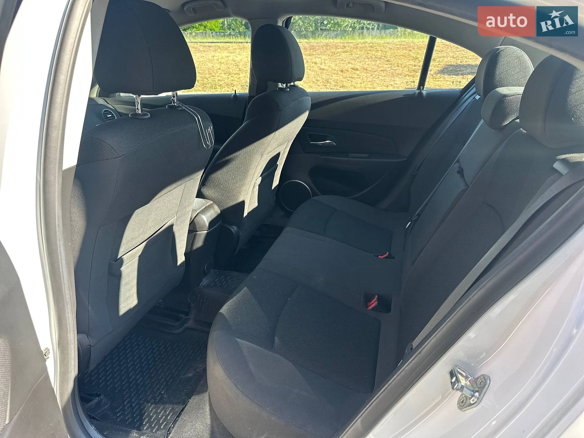 2011 Chevrolet Cruze - мініатюра 18