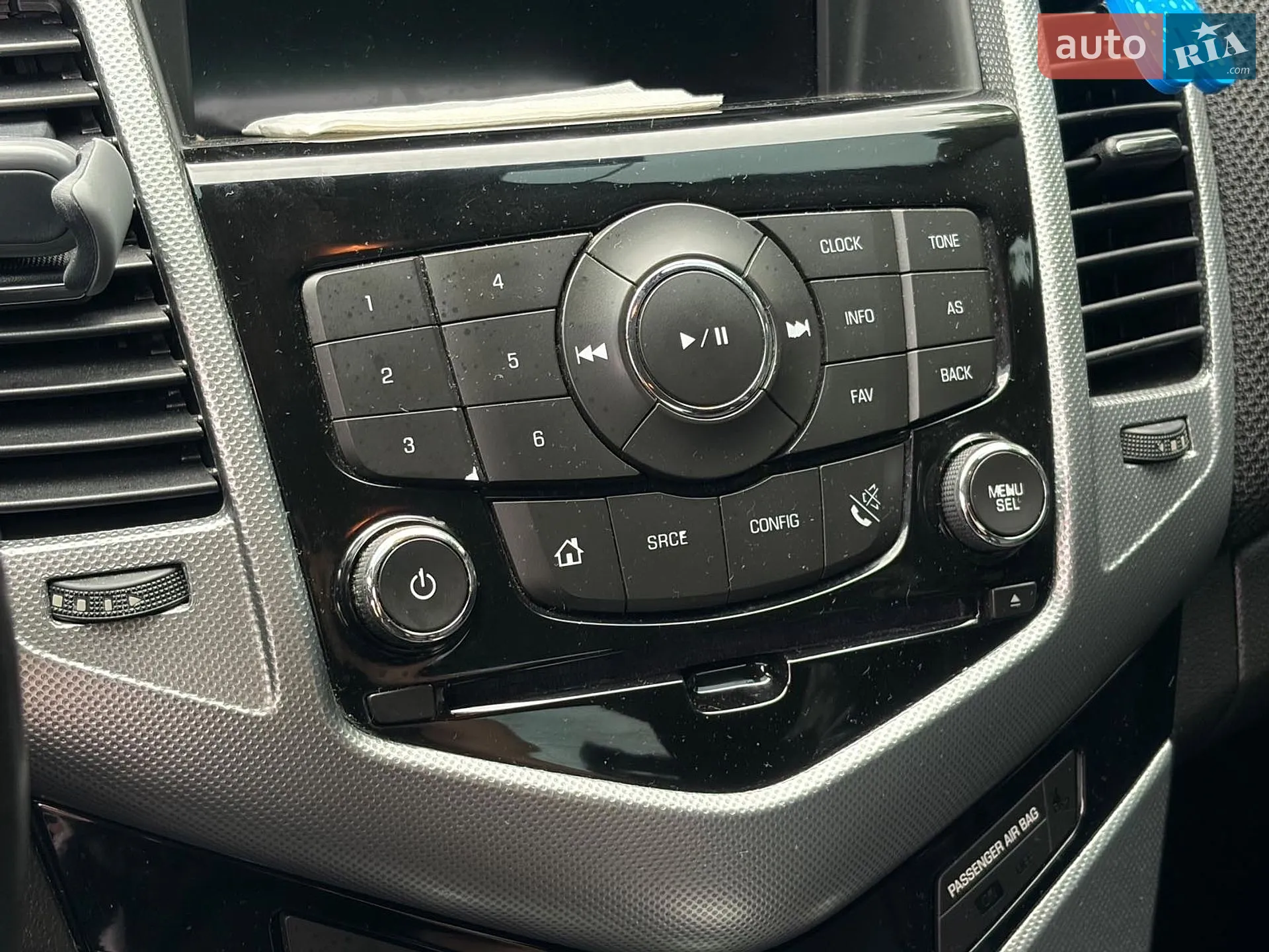 2015 Chevrolet Cruze - мініатюра 32