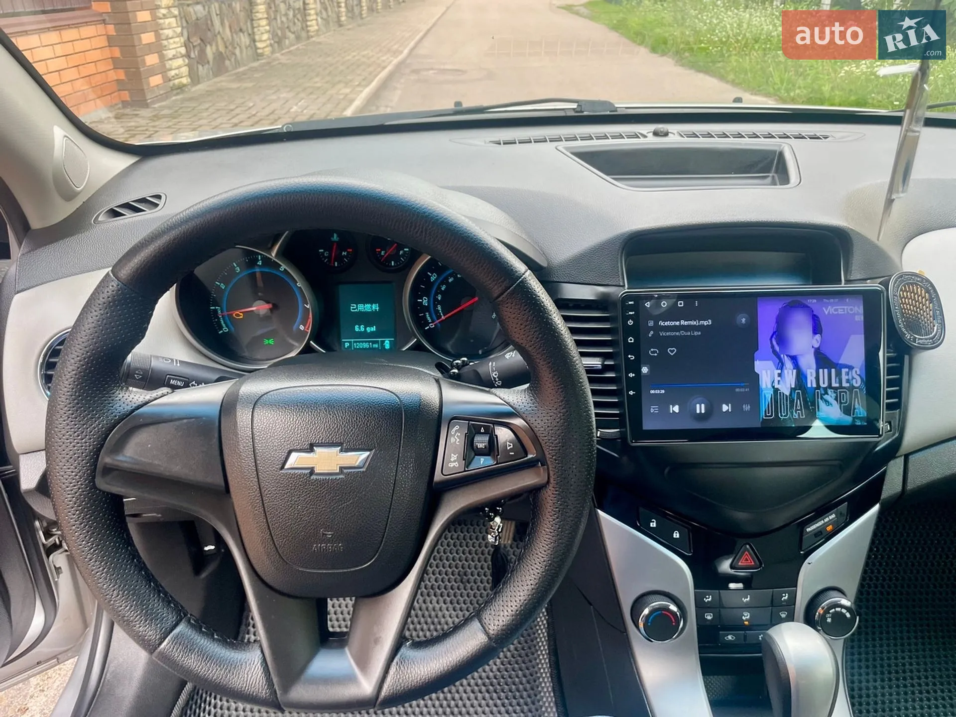2012 Chevrolet Cruze - мініатюра 13