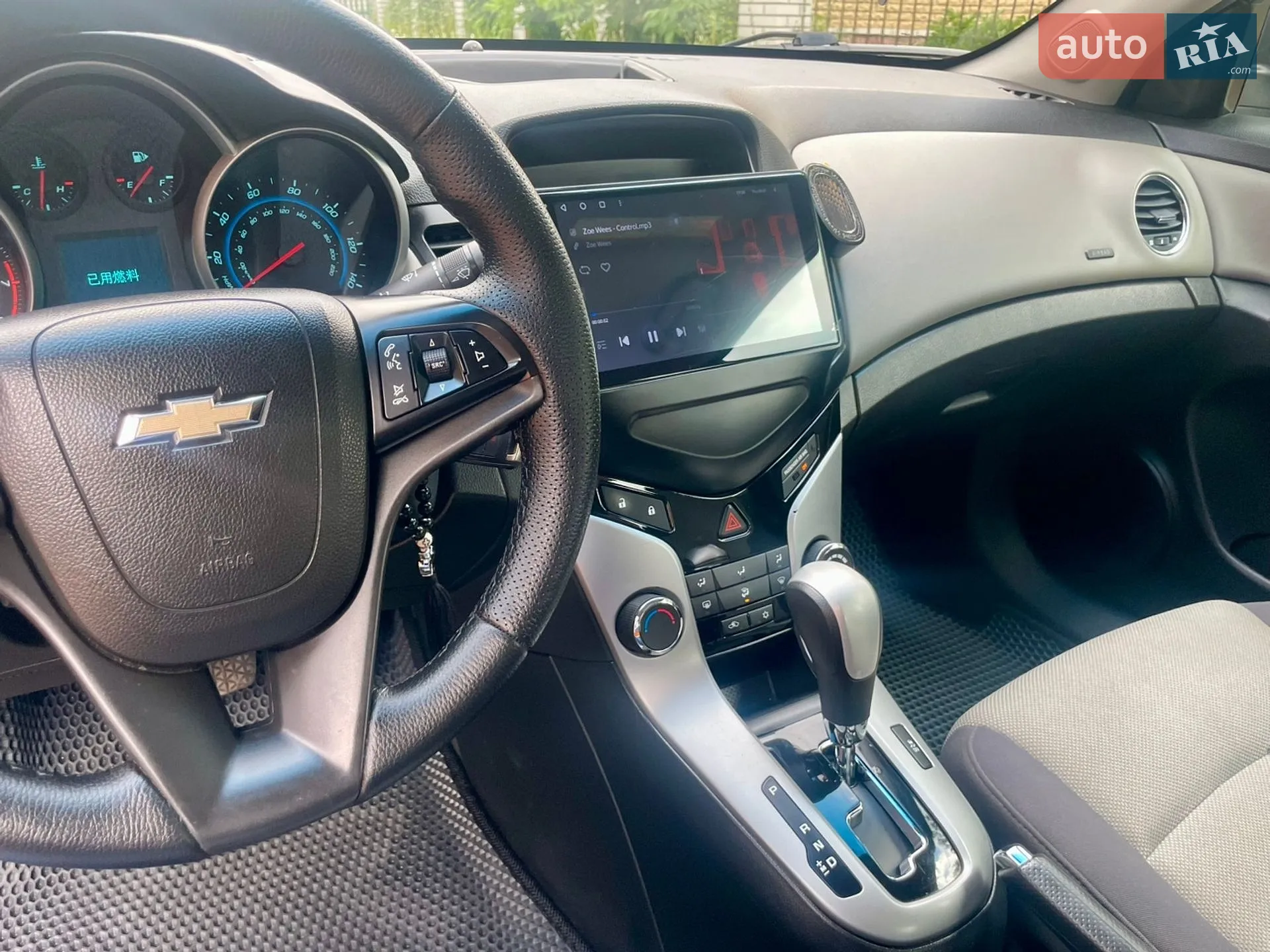 2012 Chevrolet Cruze - мініатюра 17