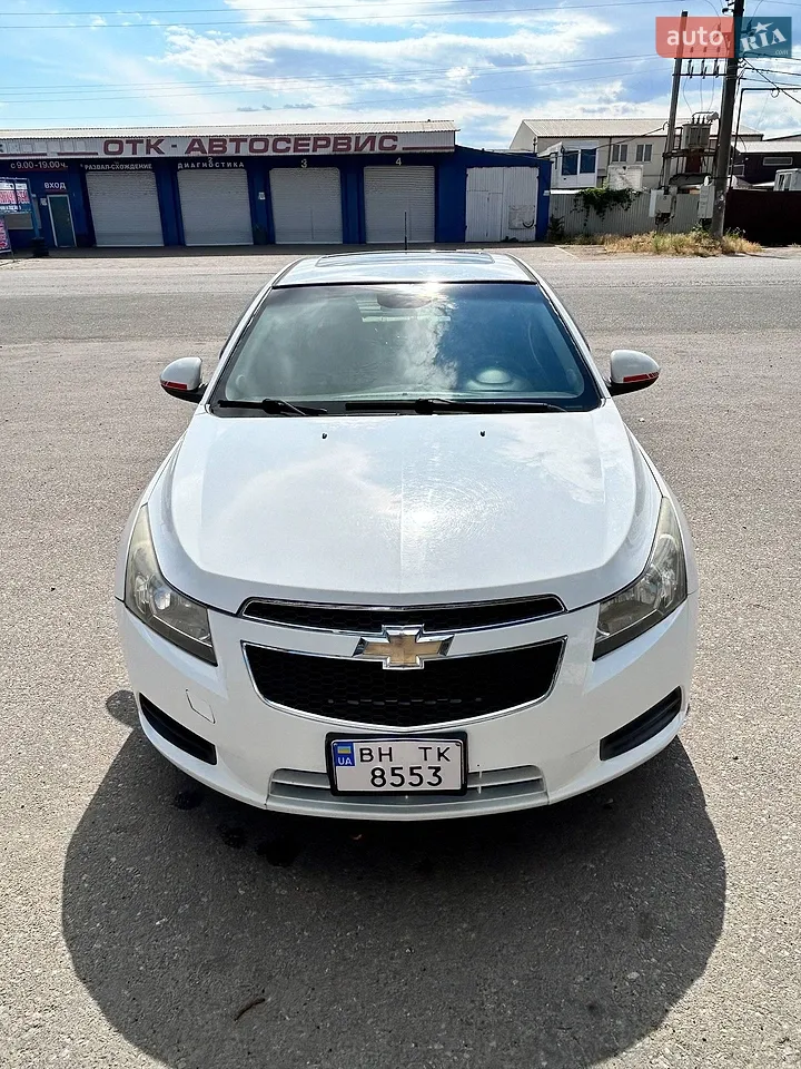 2010 Chevrolet Cruze - мініатюра 12