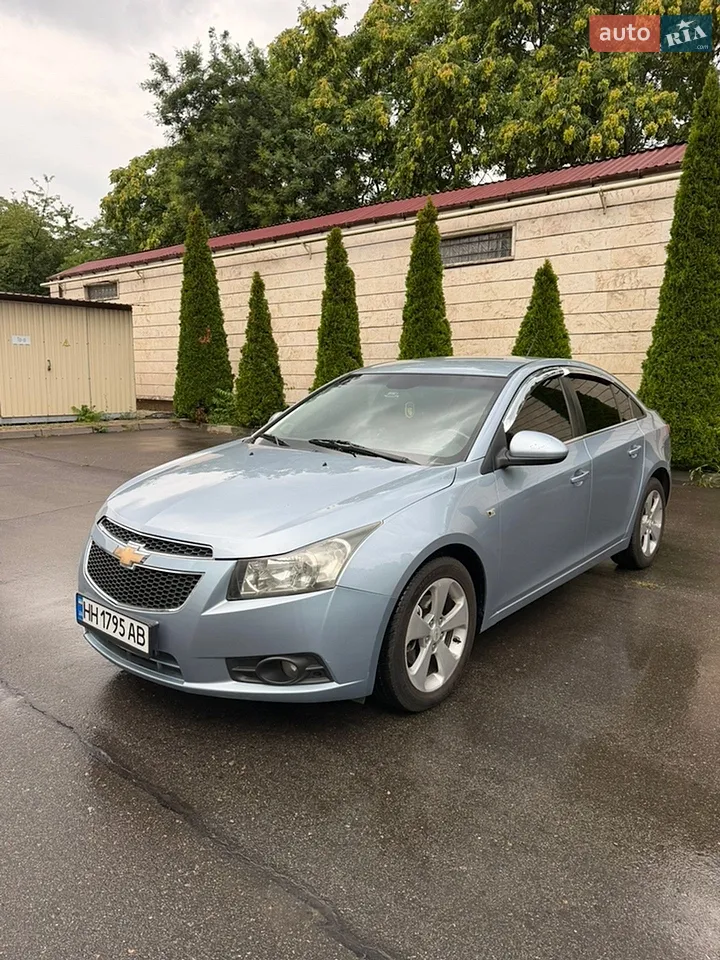 2010 Chevrolet Cruze - мініатюра 11