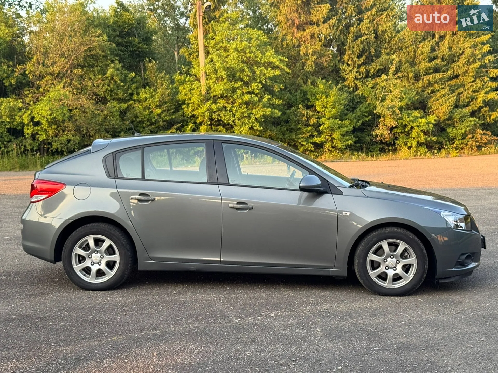 2012 Chevrolet Cruze - мініатюра 19
