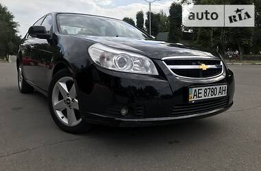 Седан Chevrolet Epica 2007 в Днепре