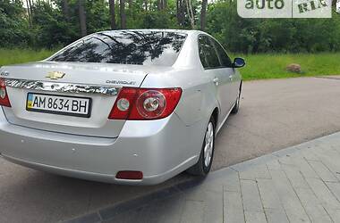 Седан Chevrolet Epica 2006 в Житомире