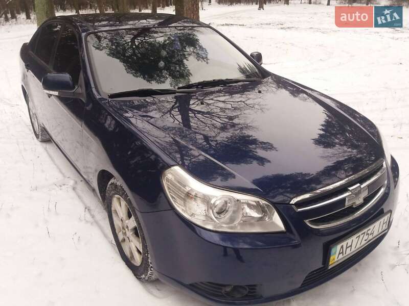 Седан Chevrolet Epica 2010 в Киеве