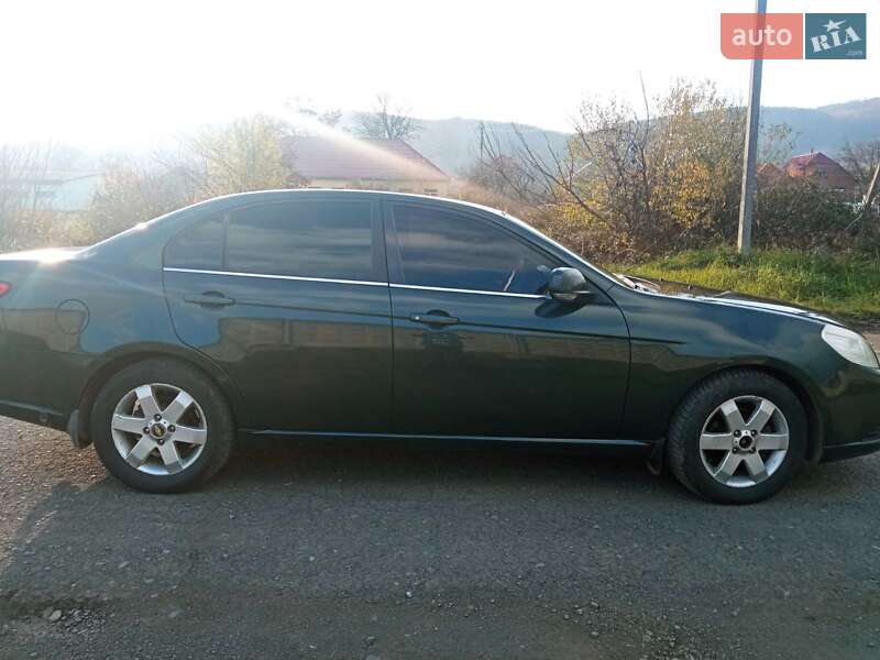 Седан Chevrolet Epica 2008 в Мукачевому