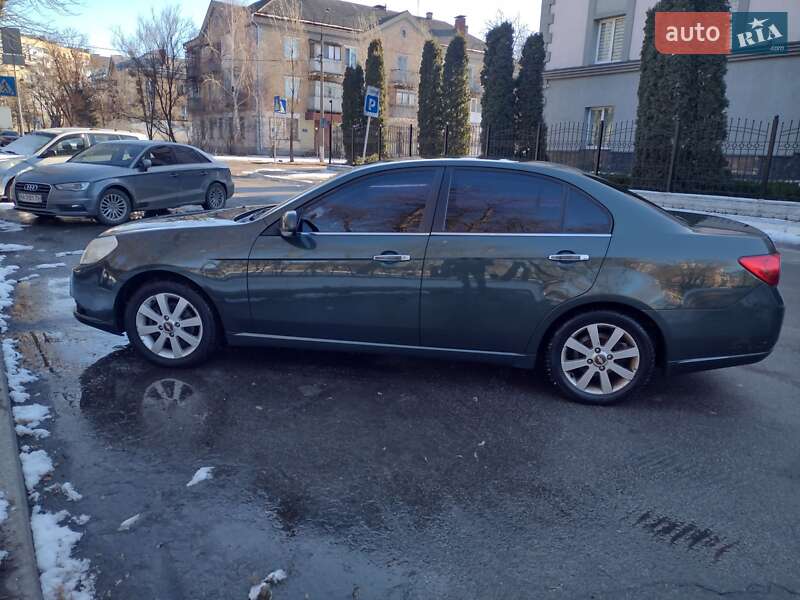 Седан Chevrolet Epica 2009 в Киеве