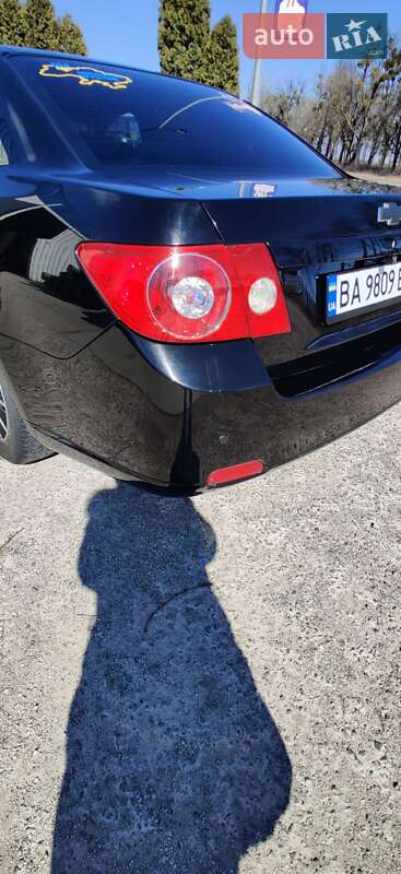 Седан Chevrolet Epica 2008 в Бершаді