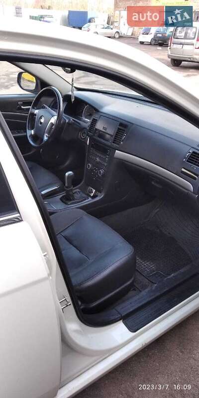 Седан Chevrolet Epica 2008 в Житомире