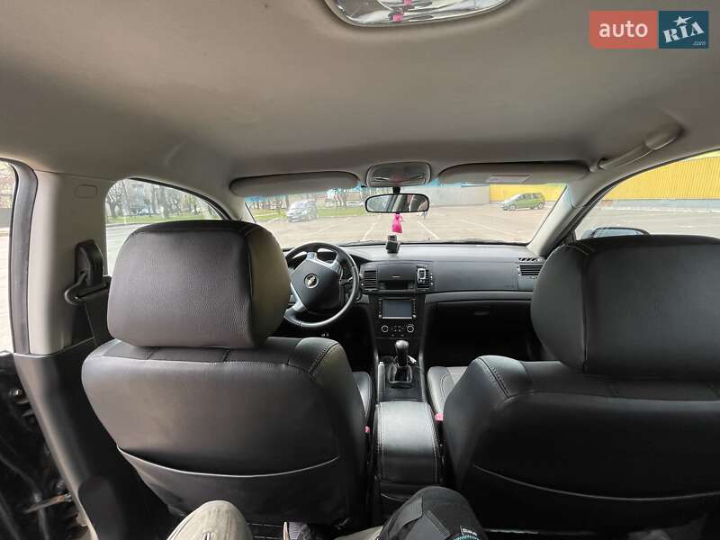 Седан Chevrolet Epica 2008 в Ужгороді