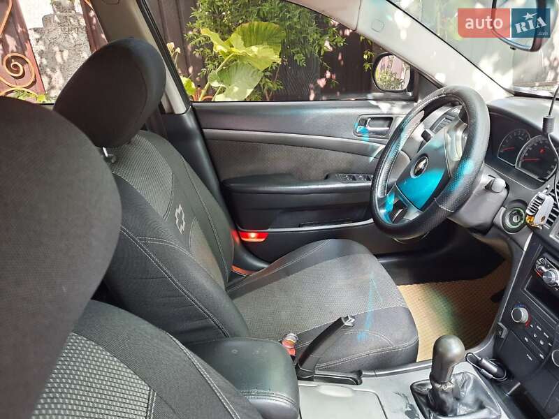 Седан Chevrolet Epica 2006 в Ізмаїлі