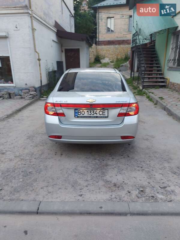 Седан Chevrolet Epica 2010 в Бережанах