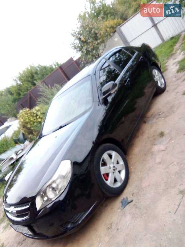 Седан Chevrolet Epica 2008 в Городні