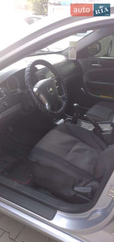 Седан Chevrolet Epica 2007 в Чернівцях