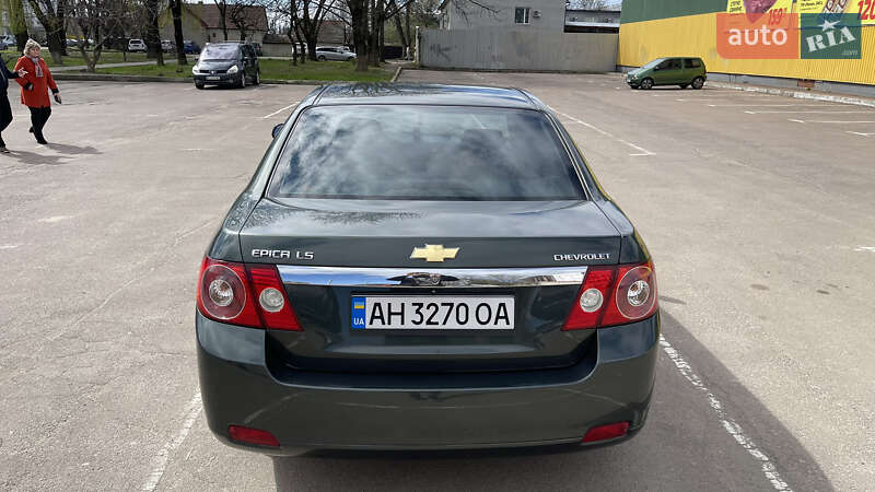 Седан Chevrolet Epica 2008 в Ужгороді