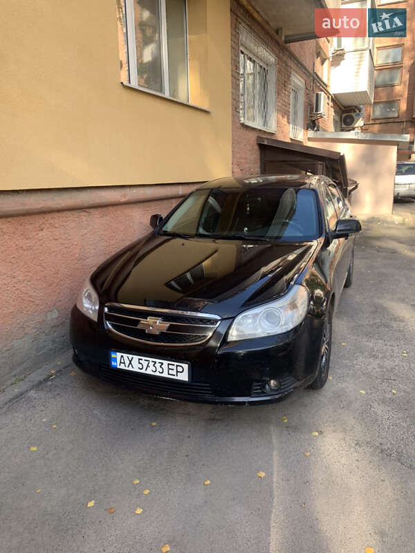 Седан Chevrolet Epica 2007 в Ровно